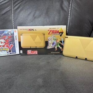 Nintendo 3DS XL Gold Handheld Console Good Condition